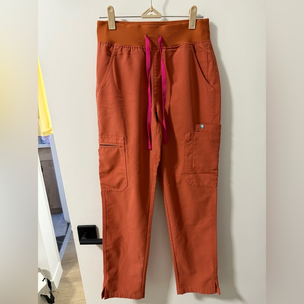 Figs Women's Terracotta High Waisted 2.0 Yola Scrub Panta
